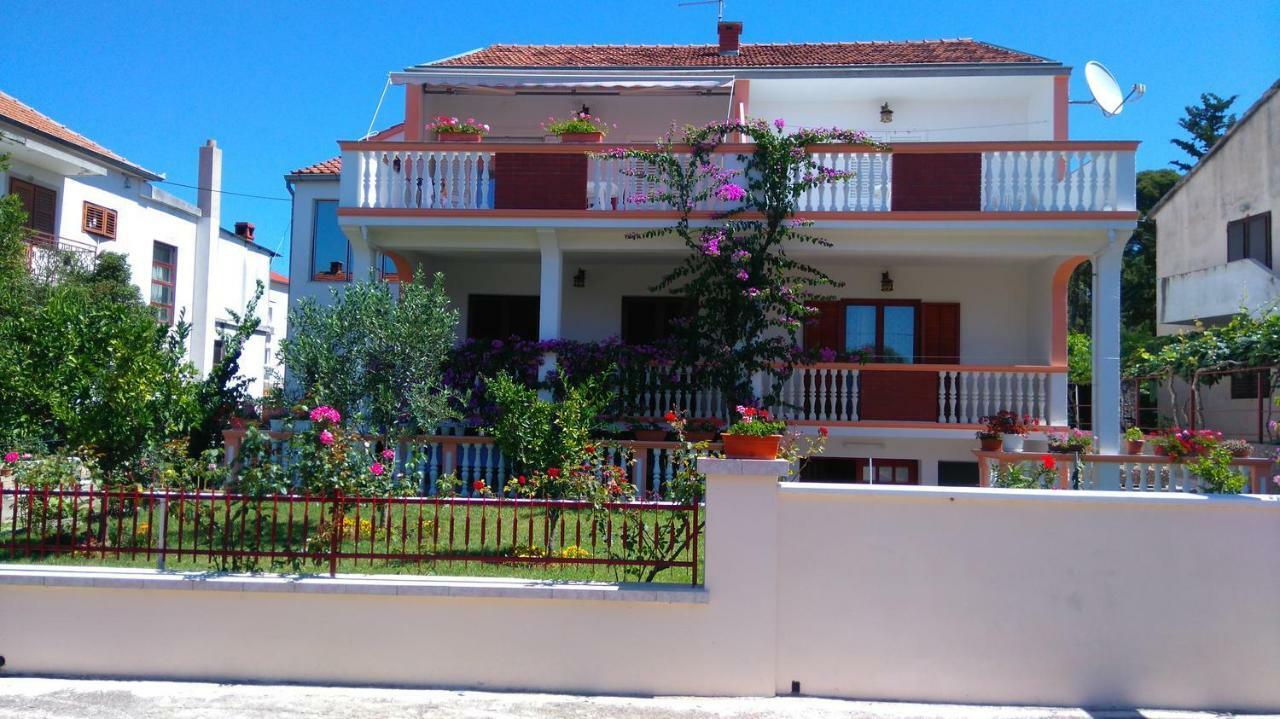 Apartmani Nimcevic Biograd Na Moru Bagian luar foto
