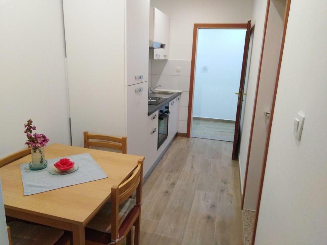 Apartmani Nimcevic Biograd Na Moru Bagian luar foto
