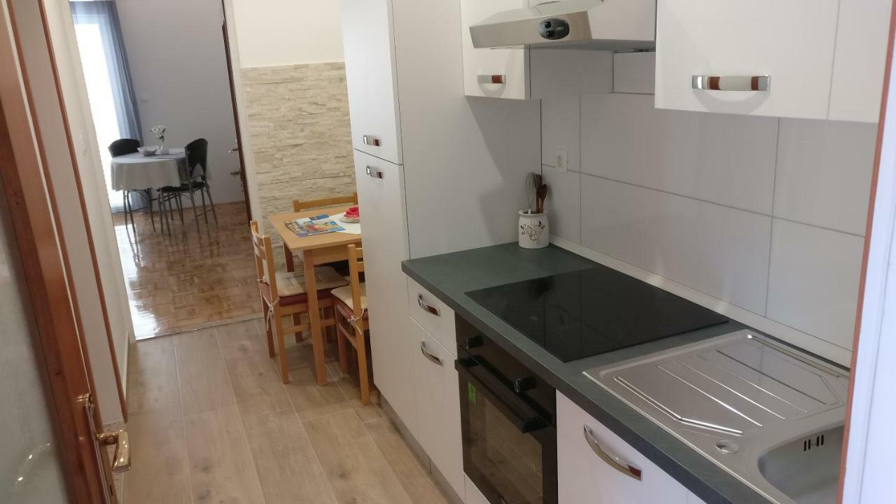 Apartmani Nimcevic Biograd Na Moru Bagian luar foto